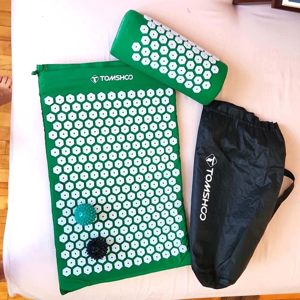 TOMSHOO accupressure set